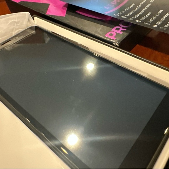 Fox A5 Pro Black Smartphone - Picture 3 of 8